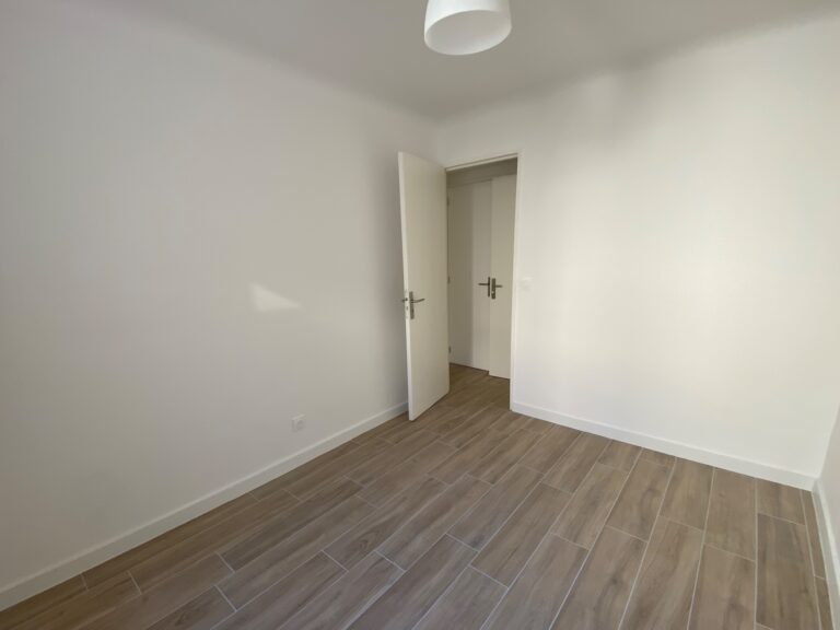 Photo 2 sur 5 — Appartement T3 au calme rue Stanislas Torrents 13006