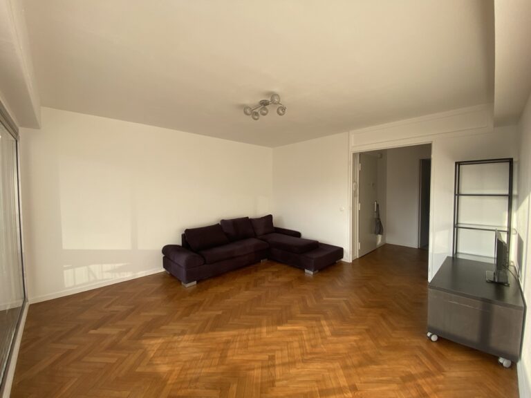 Photo 6 sur 6 — Appartement T3 meublé résidence Chateau Sec 13009