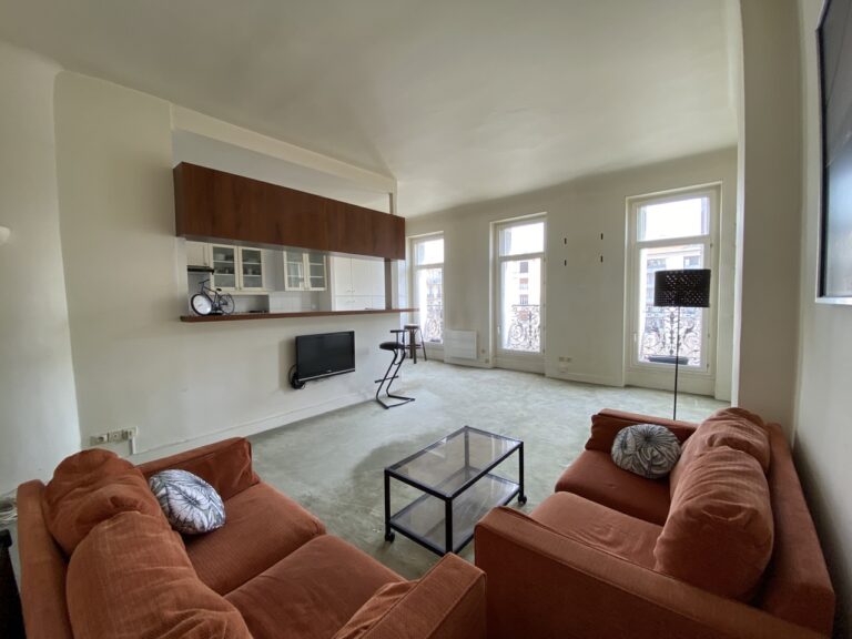 Photo 3 sur 7 — Appartement T3 meublé avenue du Prado 13006