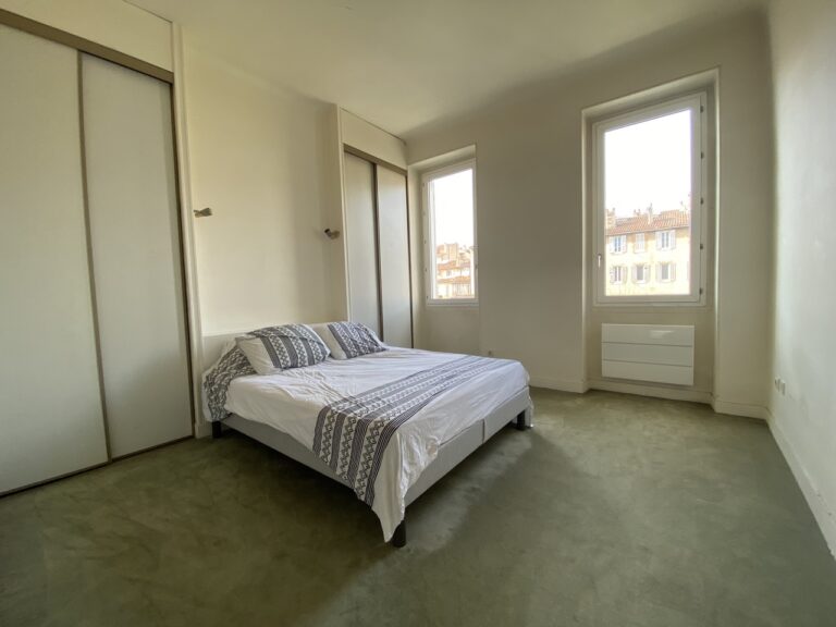 Photo 4 sur 7 — Appartement T3 meublé avenue du Prado 13006