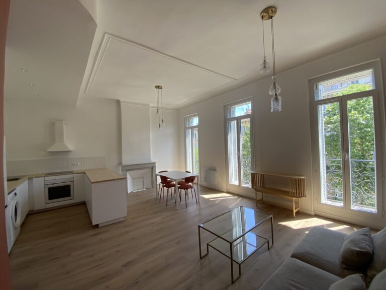 Photo 1 sur 7 — Appartement T3 meublé, Camas/Eugene Pierre, 13005
