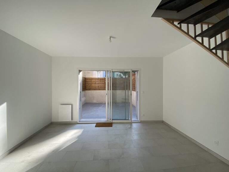 Photo 4 sur 5 — Maison de ville 2 pièces de 44 m2, avec une belle terrasse située entre Vauban et Perier, 13008