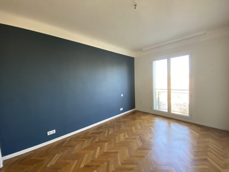 Photo 4 sur 8 — Appartement 4 pièces avec balcon, meublé et rénové avec soin, vue sur Notre Dame de la Garde et les toits de la ville, quartier Vauban, 13006