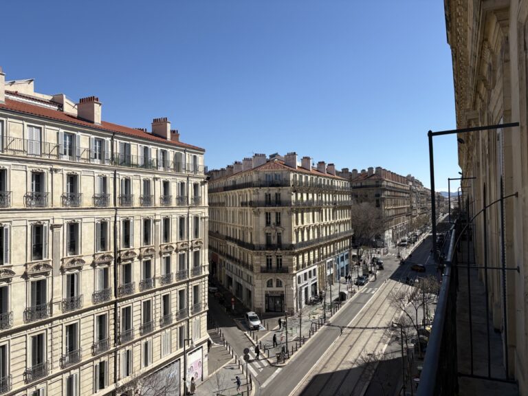 Photo 7 sur 9 — Bel appartement 4 pièces au calme, meublé et spacieux à la Joliette, 13002 Marseille