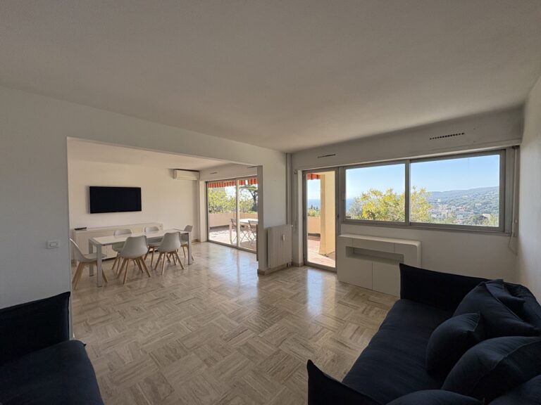 Photo 4 sur 10 — Très bel appartement meublé avec vue mer, 3 pièces, climatisé, 2 grandes terrasses, au sein d&rsquo;une résidence sécurisée et fermée à Cassis, 13260