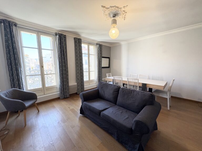 Photo 3 sur 9 — Bel appartement 4 pièces au calme, meublé et spacieux à la Joliette, 13002 Marseille